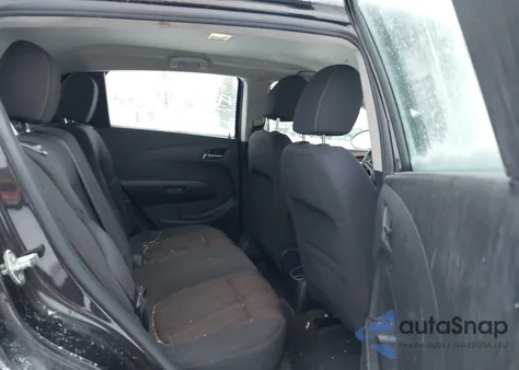 2015 Chevrolet Sonic Lt Auto из США, поврежденный, VIN 1G1JC6SB8F4125982